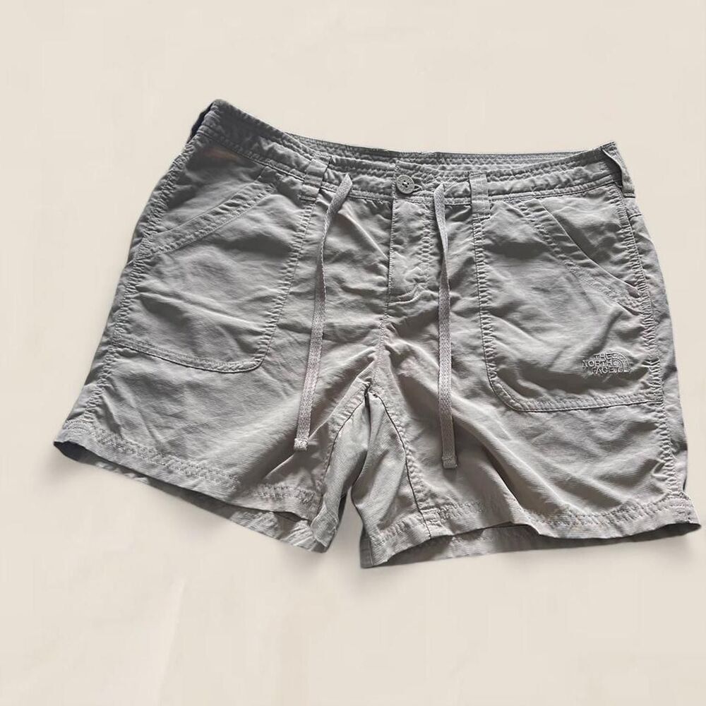 North Face khaki nylon tan drawstring shorts size 10 gorpcore granola